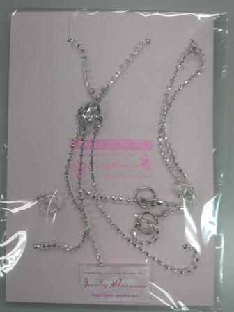 素敵な、ボディジュエリーです。

http://item.rakuten.co.jp/jewelry-hanazono/3in1-cl-l/